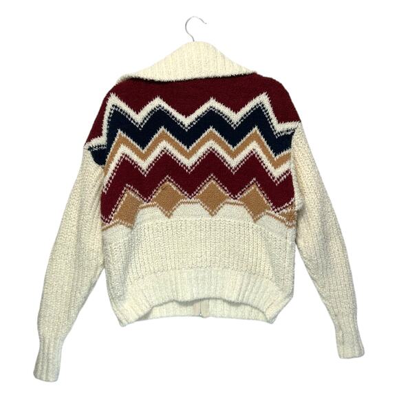 Offline By Aerie Marshmallow Moves Chevron Sweater NWT Women's Sz XS Relaxed Fit - Picture 2 of 6
